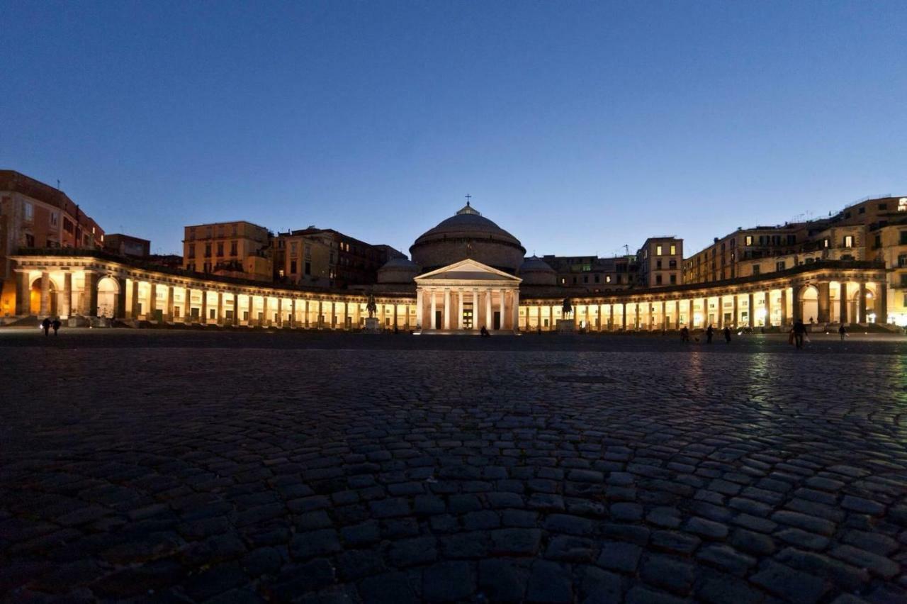 Bed & Breakfast 61 Piazza Cavour Napoli