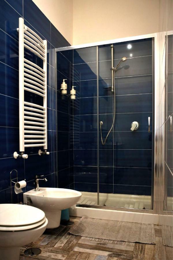 Bed & Breakfast 61 Piazza Cavour Napels